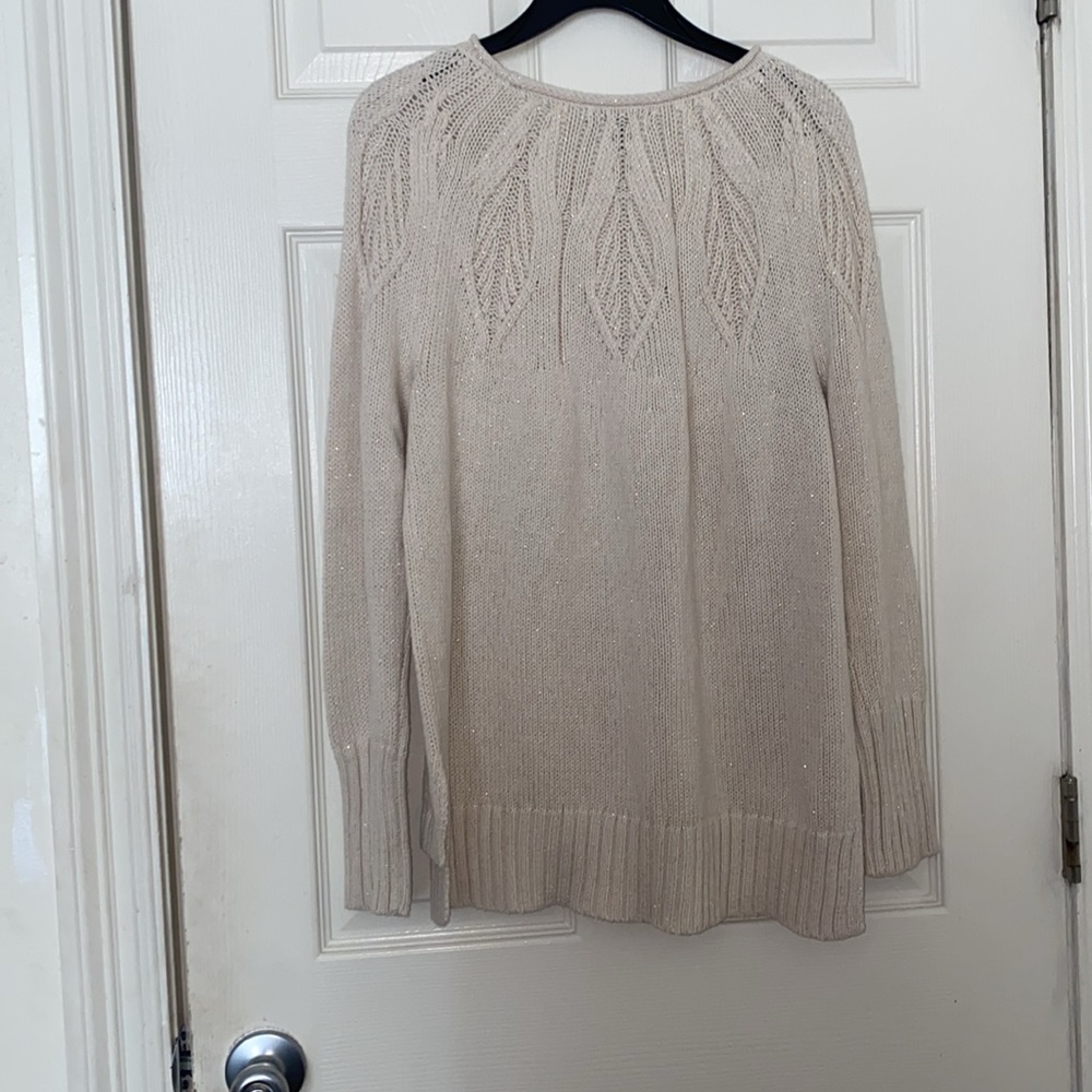 Sweater - Picture 4 of 4